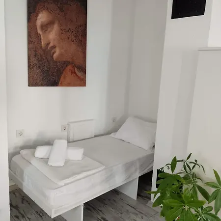 Al'cati Flaneur Bed and breakfast 3*