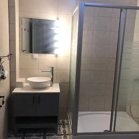 Al'cati Flaneur Bed & Breakfast 3*