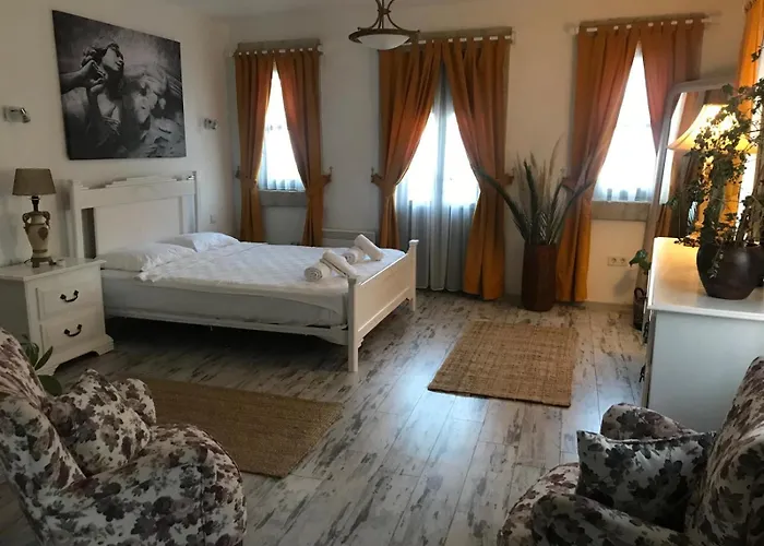 Al'cati Flaneur 住宿加早餐酒店 Çeşme
